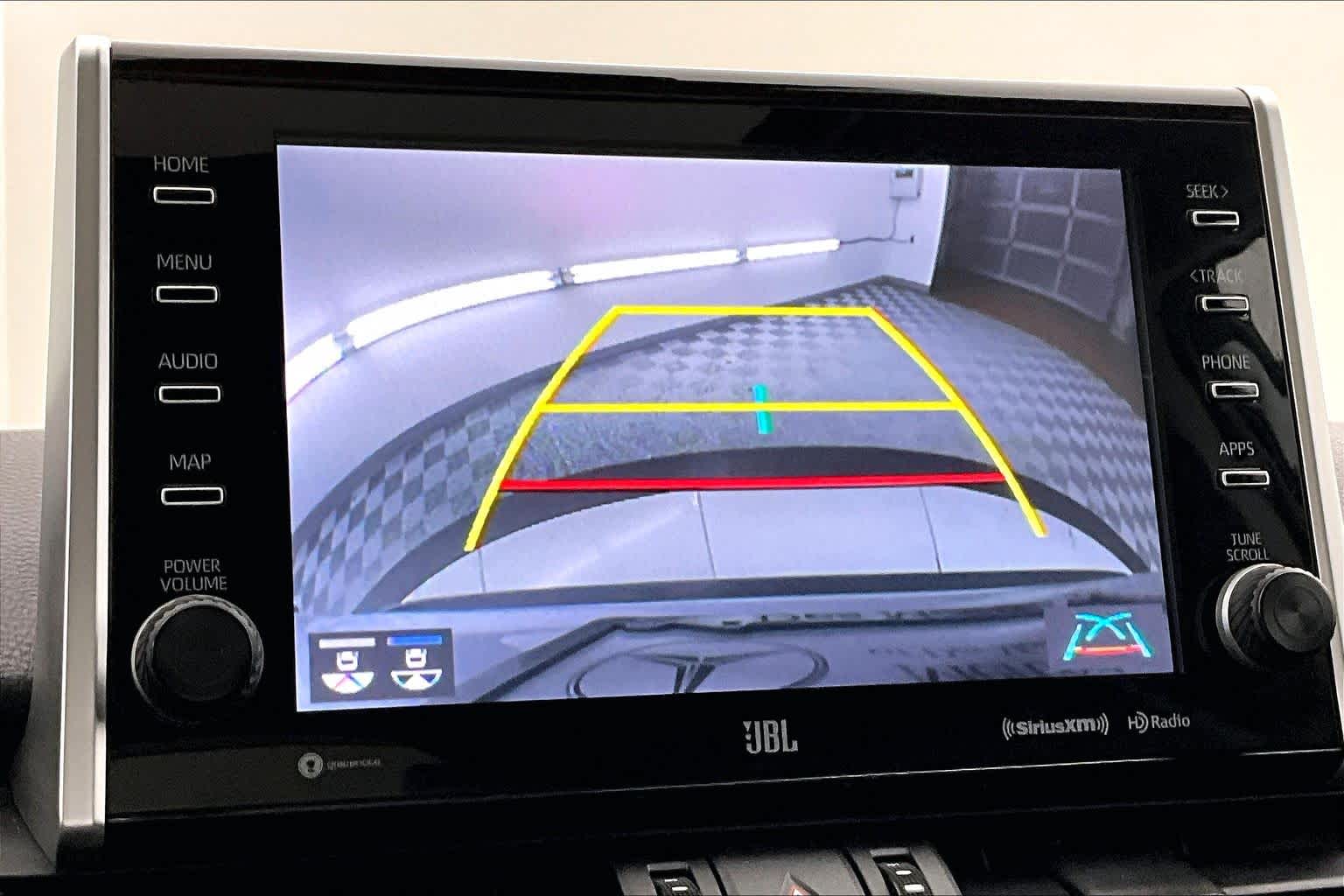 Thumbnail: 2022 Toyota RAV4 - 21