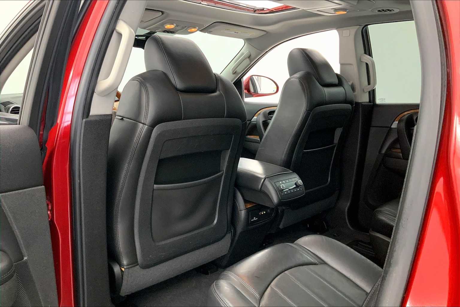 Thumbnail: 2012 Buick Enclave - 12