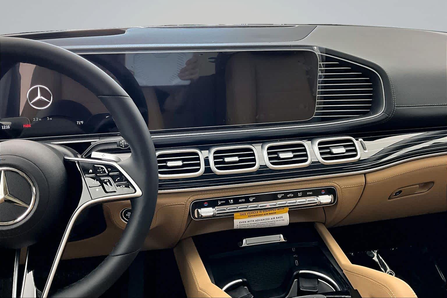 Thumbnail: 2026 Mercedes-Benz GLE - 16