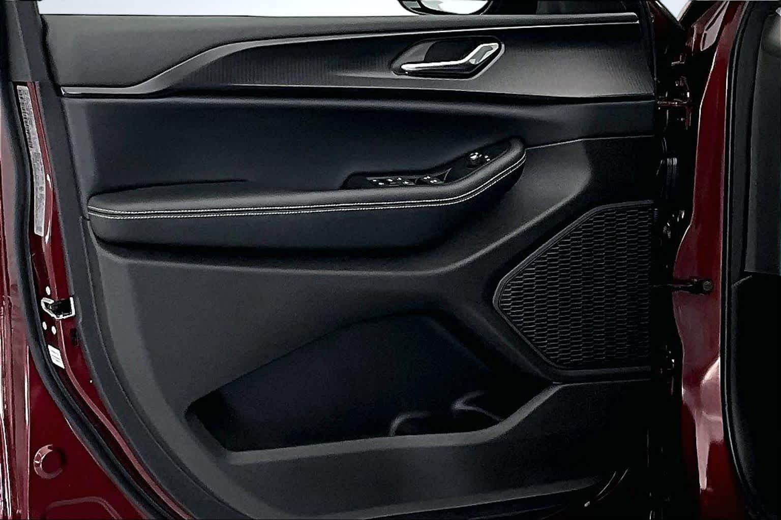 Thumbnail: 2025 Jeep Grand Cherokee - 22