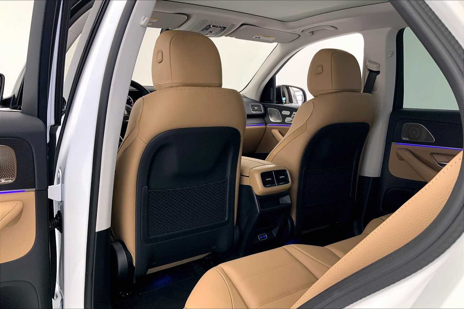 Thumbnail: 2026 Mercedes-Benz GLE - 12