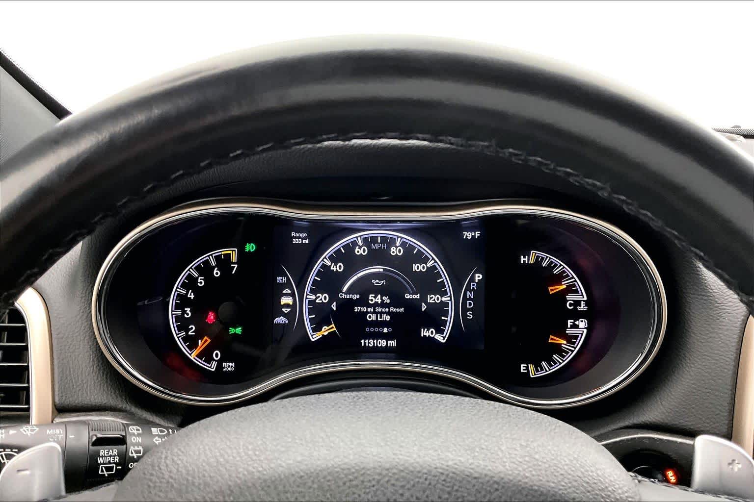 Thumbnail: 2015 Jeep Grand Cherokee - 18