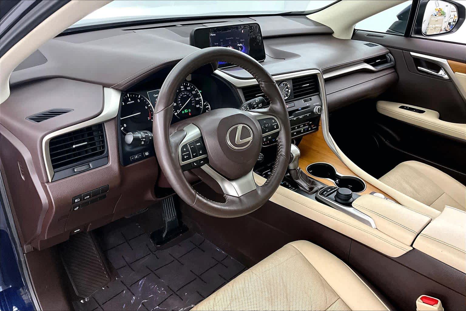 Thumbnail: 2017 Lexus RX - 2