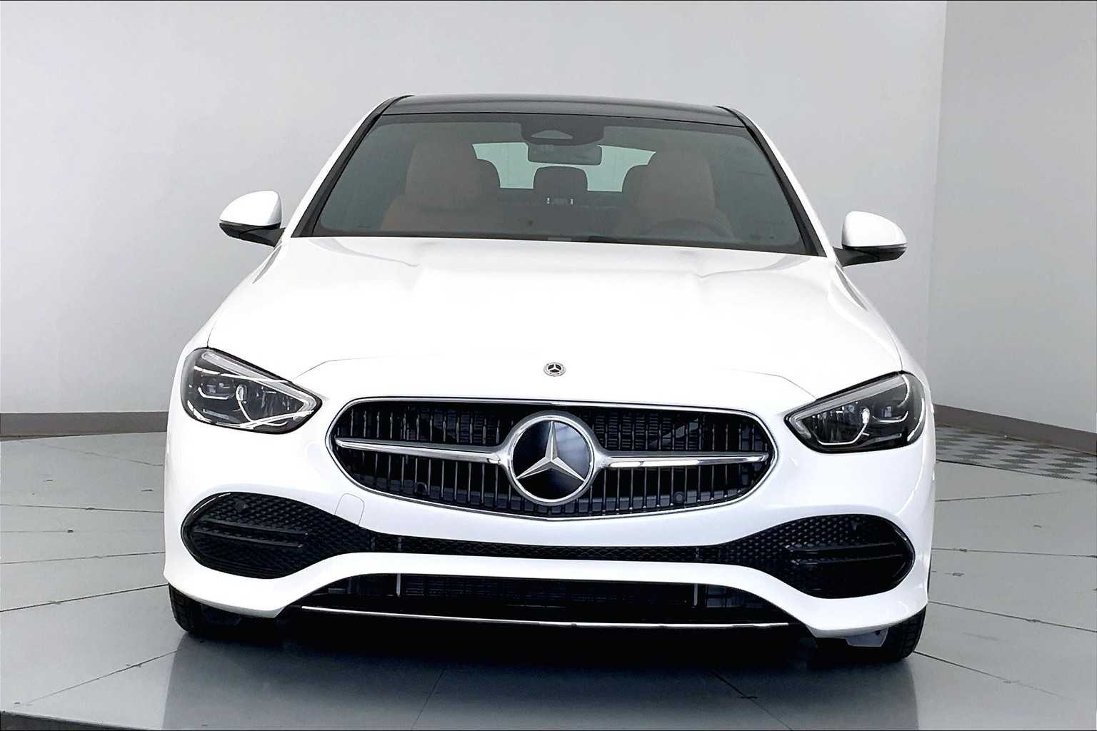 Thumbnail: 2025 Mercedes-Benz C-Class - 6