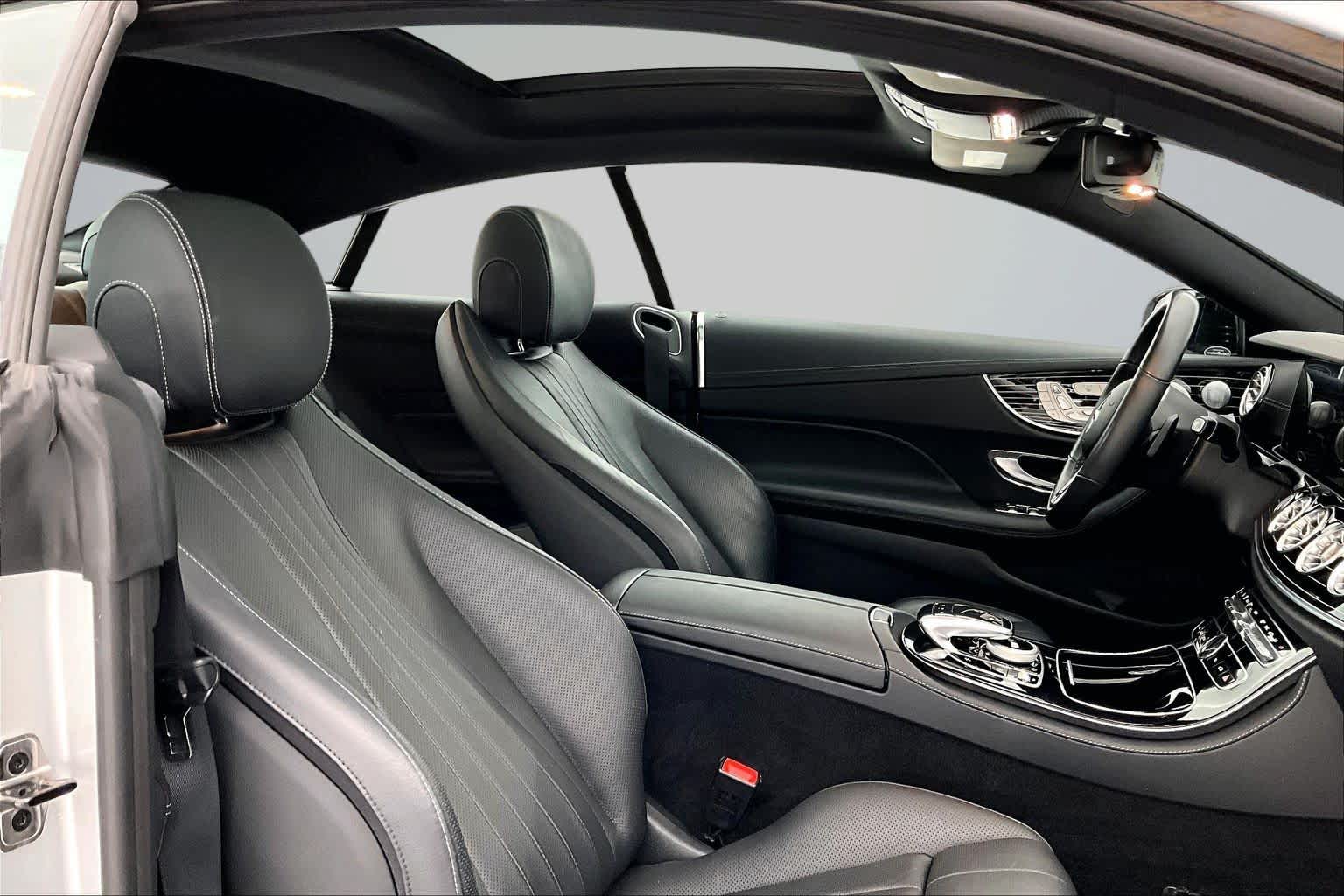 Thumbnail: 2020 Mercedes-Benz E-Class - 13