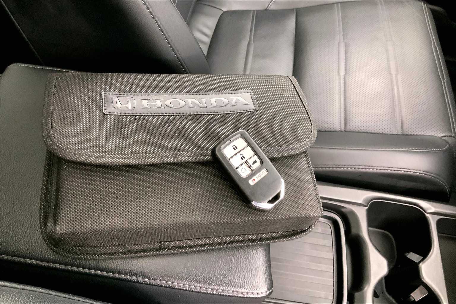 Thumbnail: 2022 Honda CR-V - 20