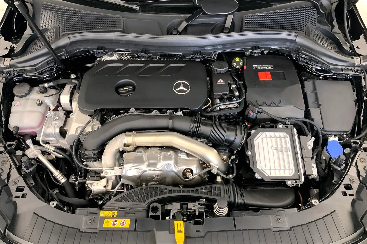 Thumbnail: 2025 Mercedes-Benz GLA - 9