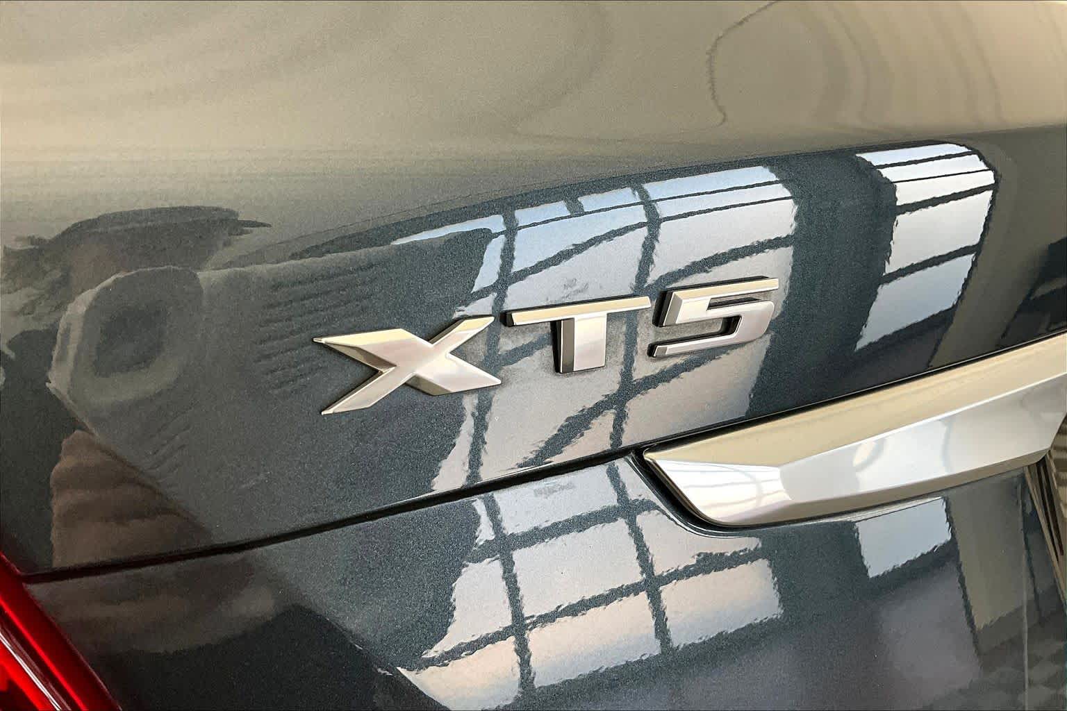 Thumbnail: 2019 Cadillac XT5 - 7