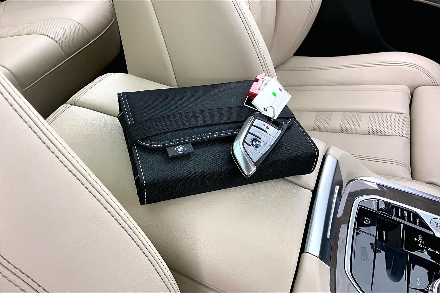 Thumbnail: 2022 BMW X5 - 20