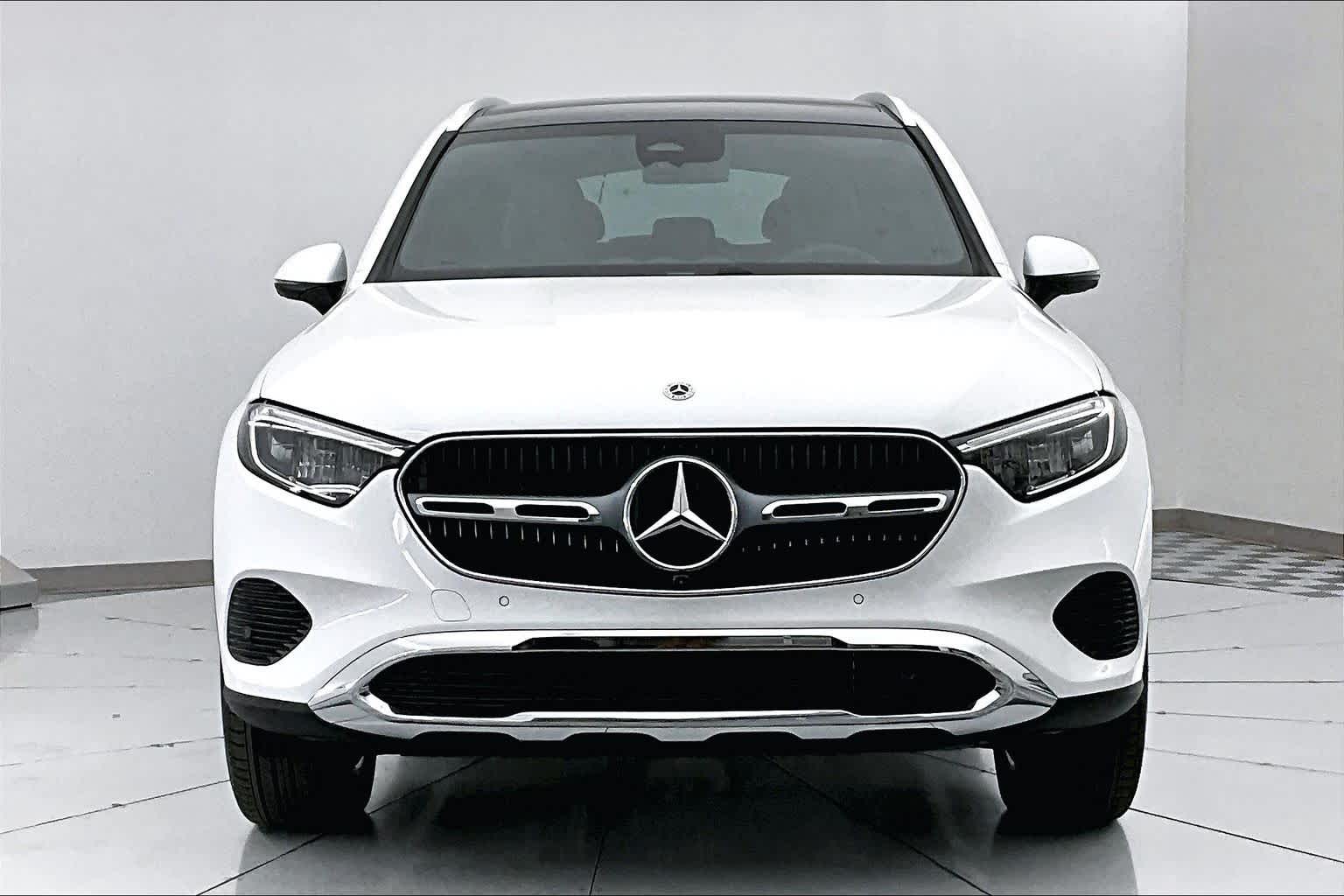 Thumbnail: 2026 Mercedes-Benz GLC - 6