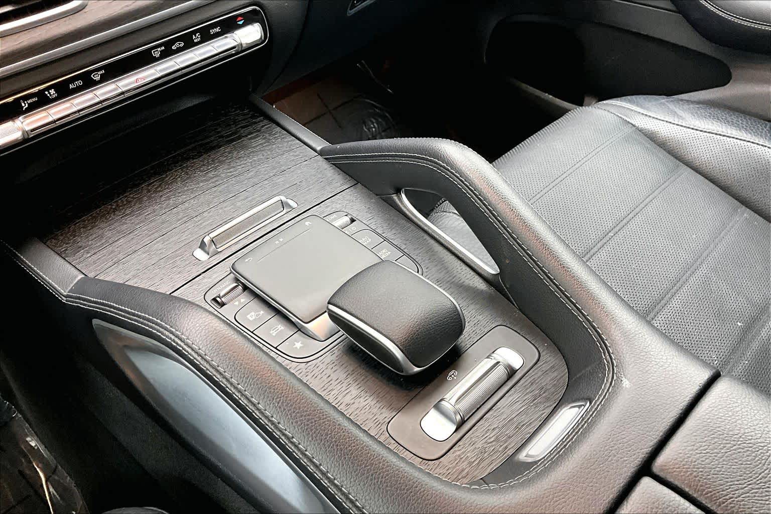 Thumbnail: 2022 Mercedes-Benz GLS - 17