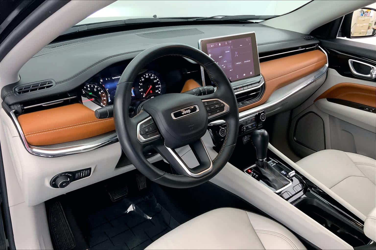 2022 Jeep Compass Limited 2