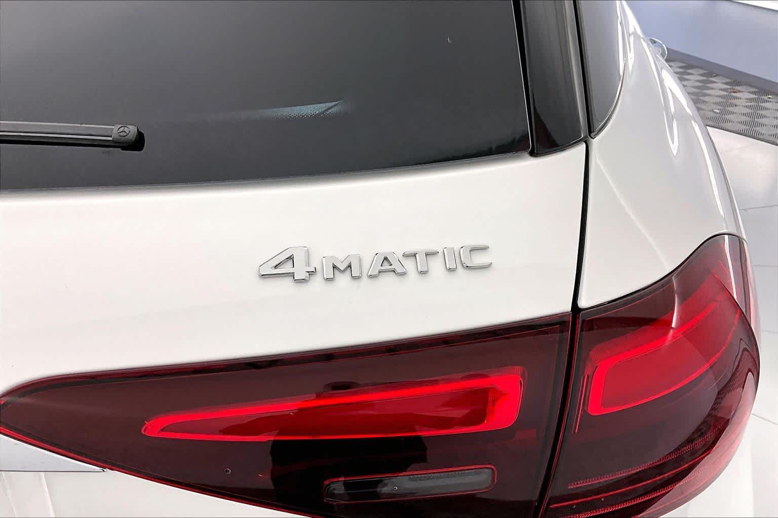 Thumbnail: 2026 Mercedes-Benz GLE - 22