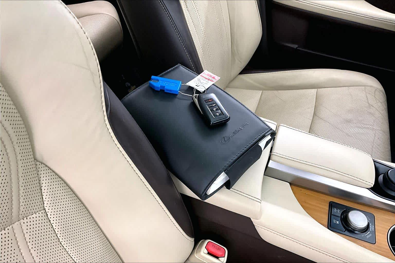 Thumbnail: 2017 Lexus RX - 20