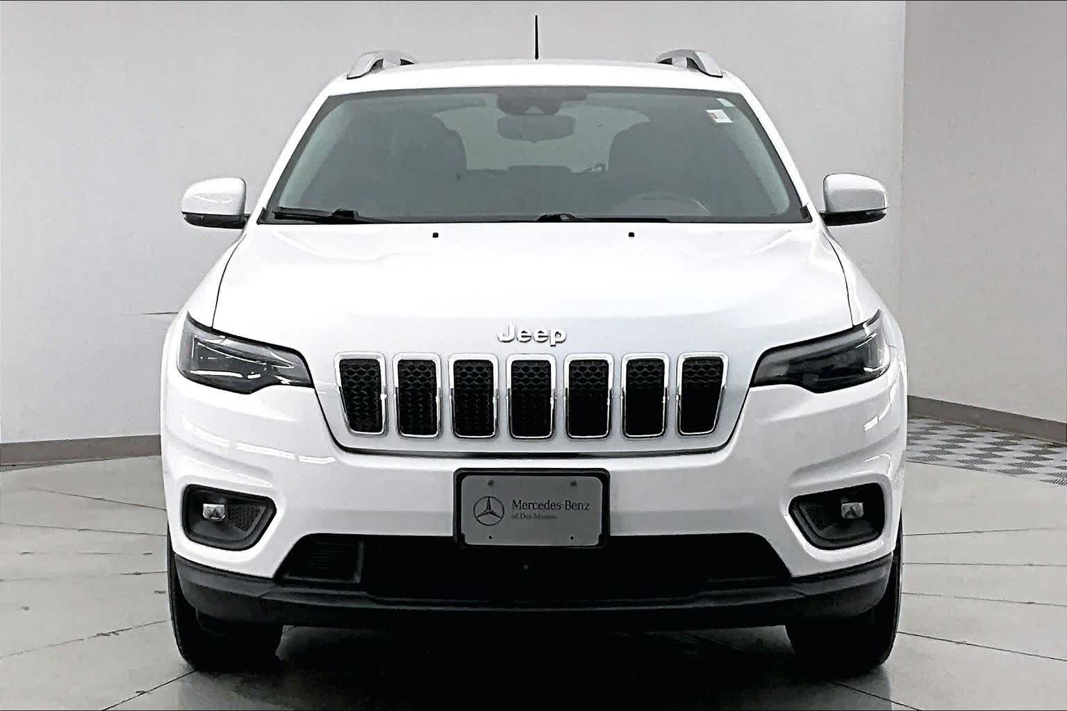 Thumbnail: 2021 Jeep Cherokee - 6