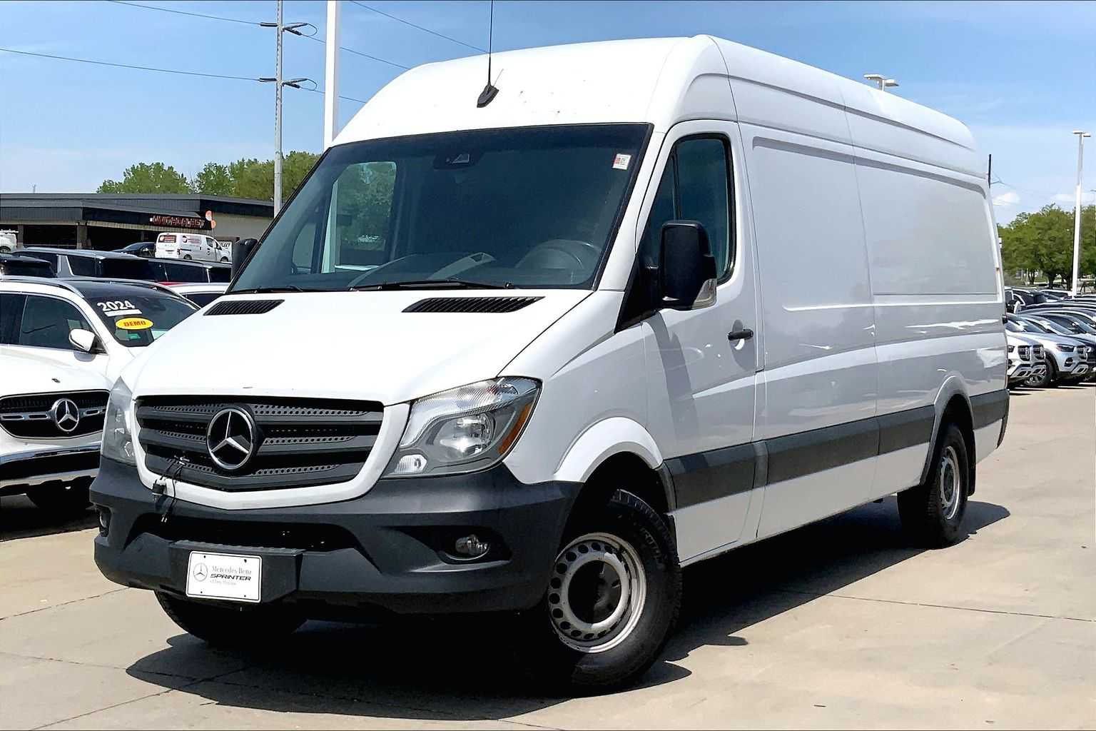 2017 Mercedes-Benz Sprinter 2500 -
                  Urbandale, IA