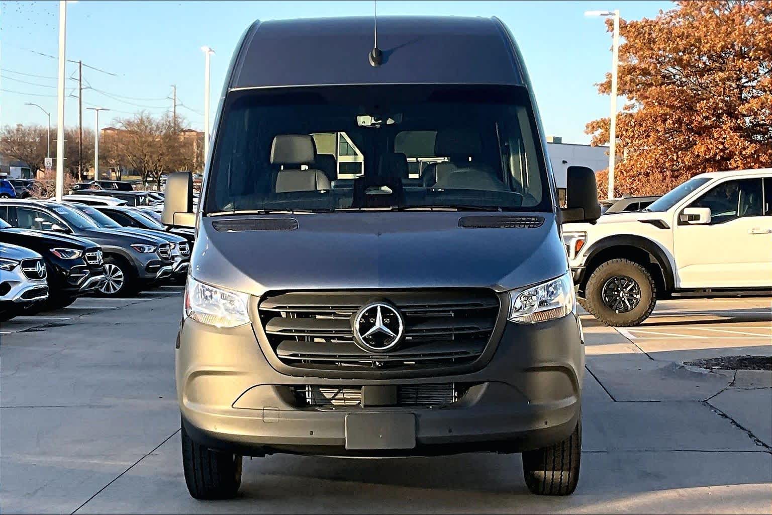 Thumbnail: 2026 Mercedes-Benz Sprinter - 6