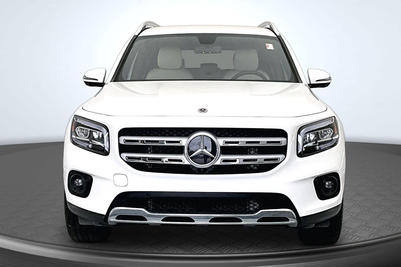 Thumbnail: 2022 Mercedes-Benz GLB - 6