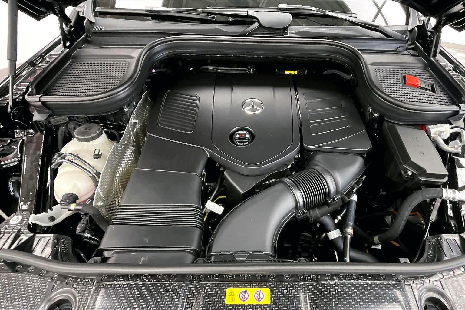 Thumbnail: 2026 Mercedes-Benz GLE - 9