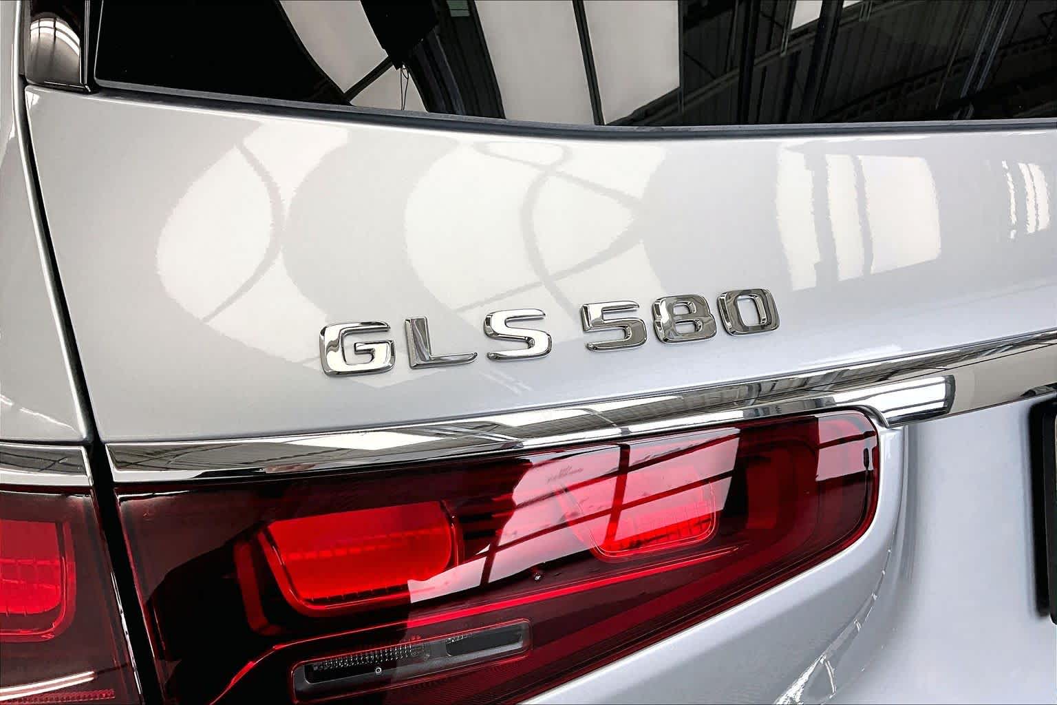 Thumbnail: 2026 Mercedes-Benz GLS - 7