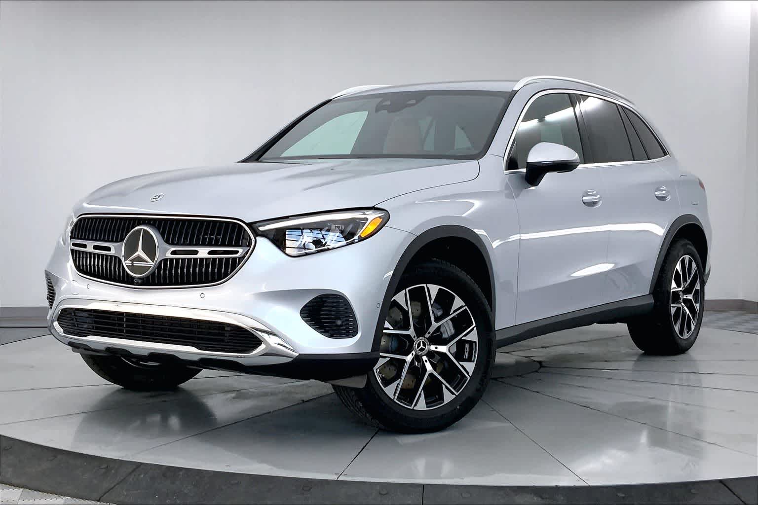 Thumbnail: 2025 Mercedes-Benz GLC - 1