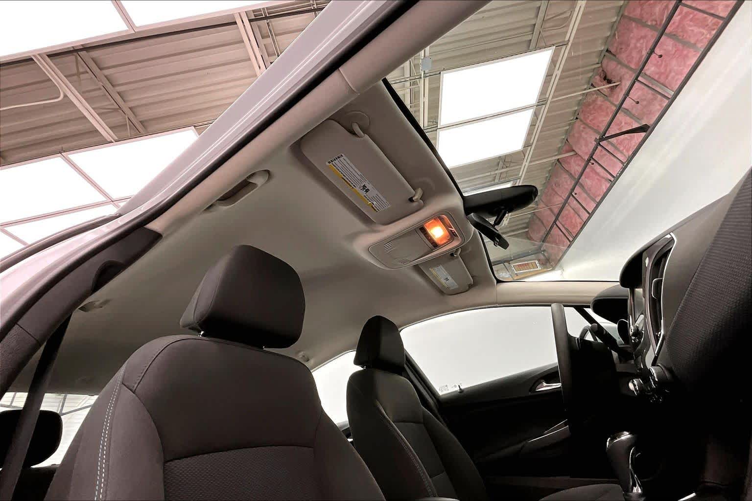 Thumbnail: 2018 Chevrolet Cruze - 22