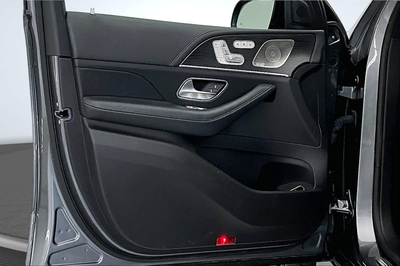 Thumbnail: 2022 Mercedes-Benz GLE - 23