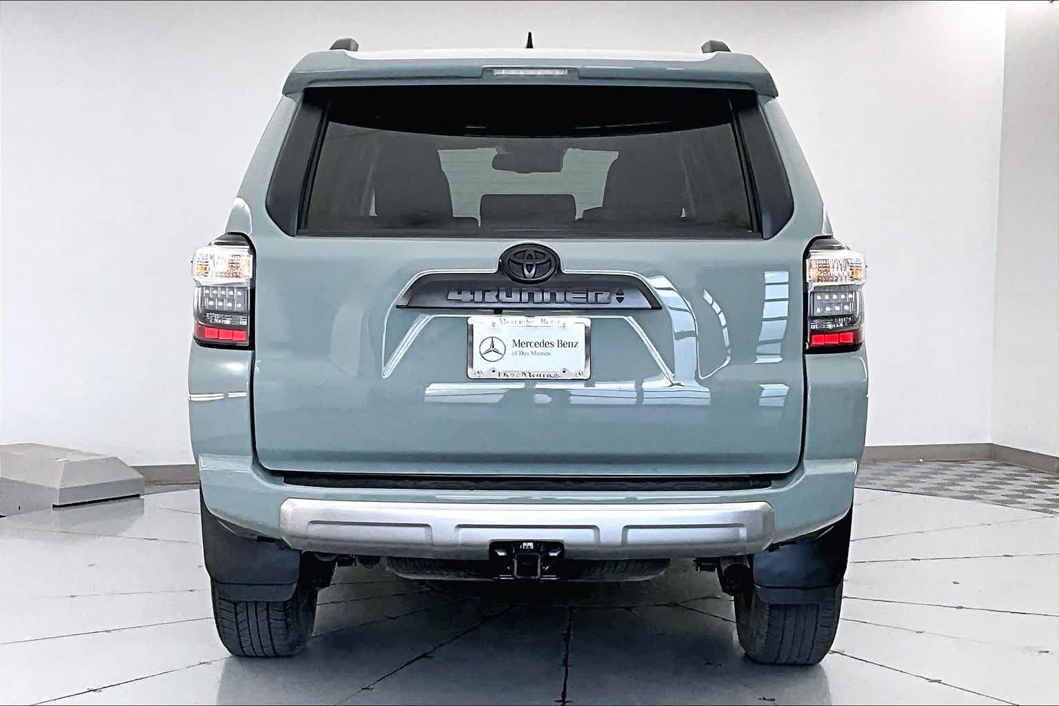 Thumbnail: 2022 Toyota 4Runner - 5