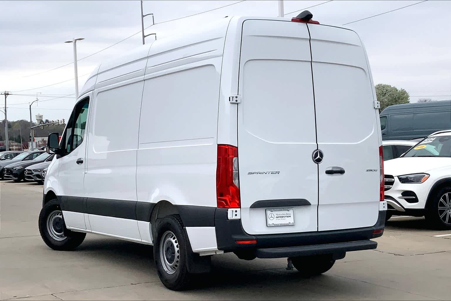 2025 Mercedes-Benz Sprinter 2500 4