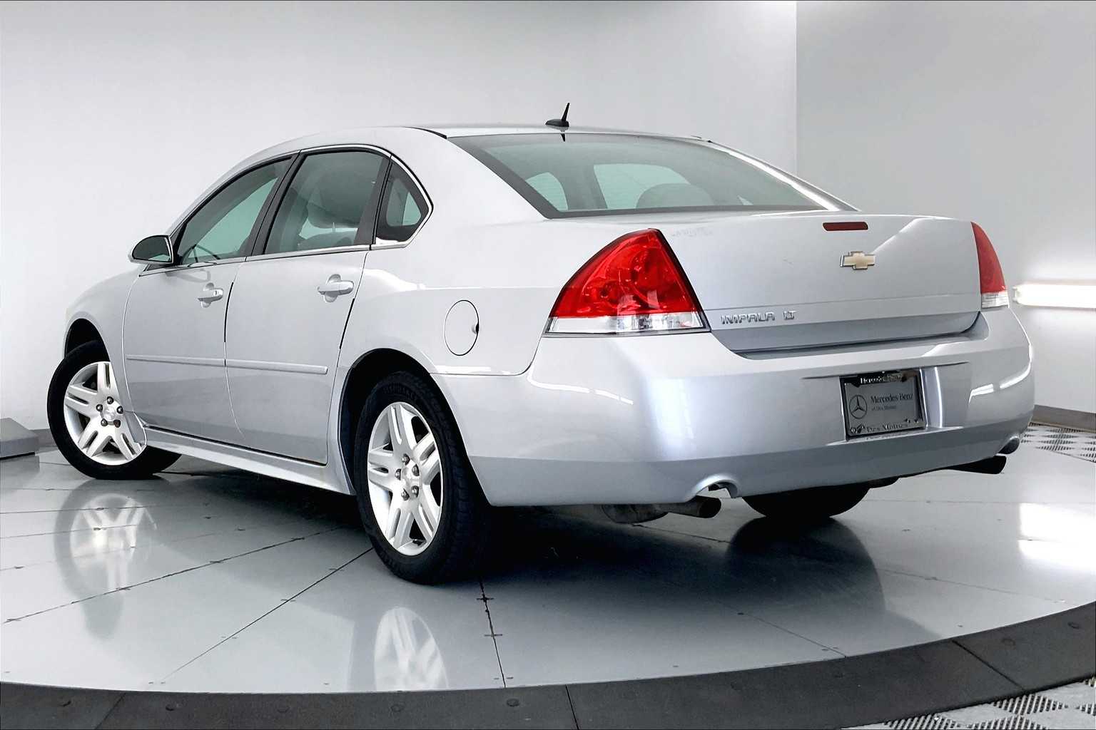 Thumbnail: 2013 Chevrolet Impala - 4