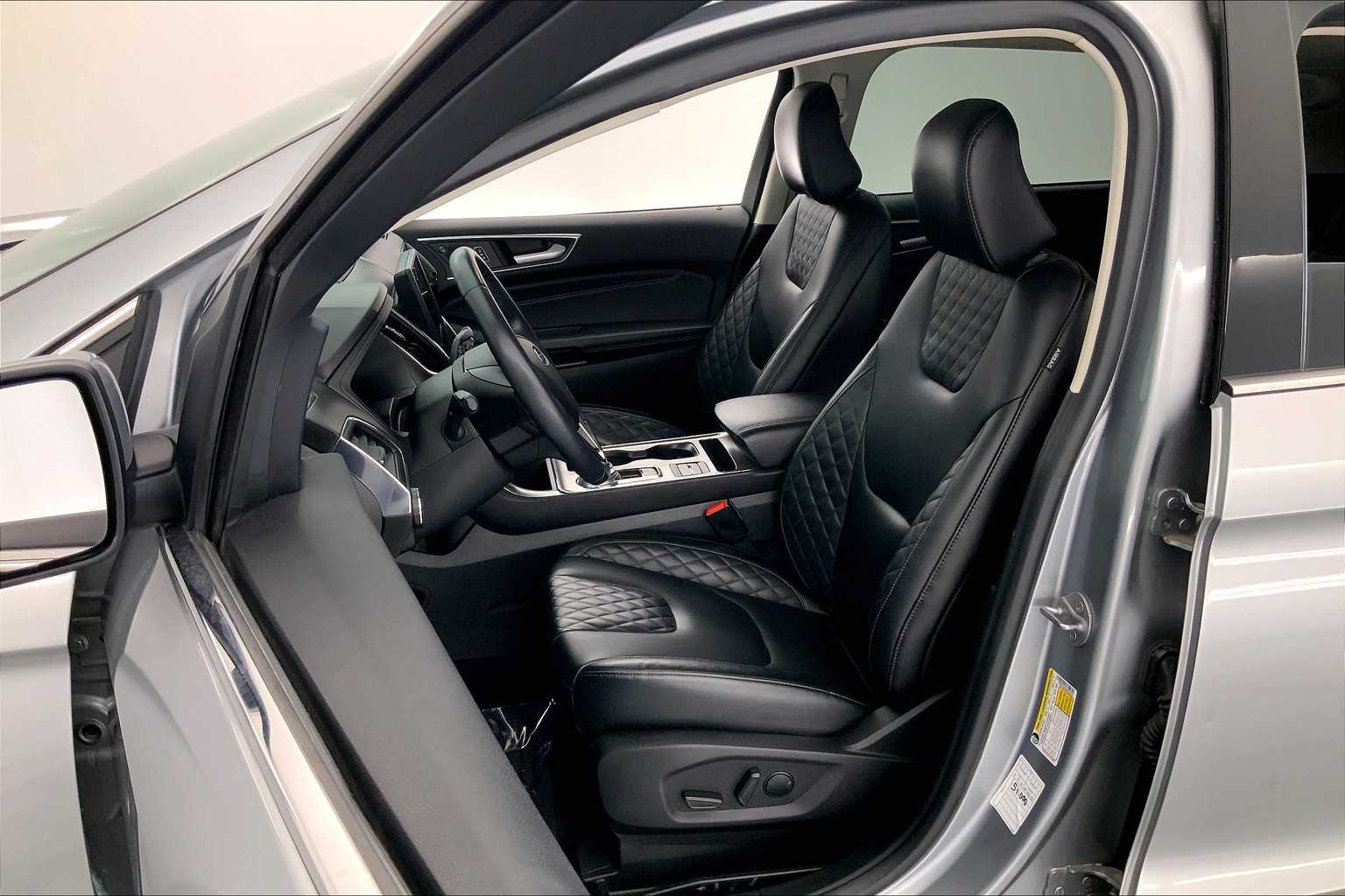 Thumbnail: 2024 Ford Edge - 11