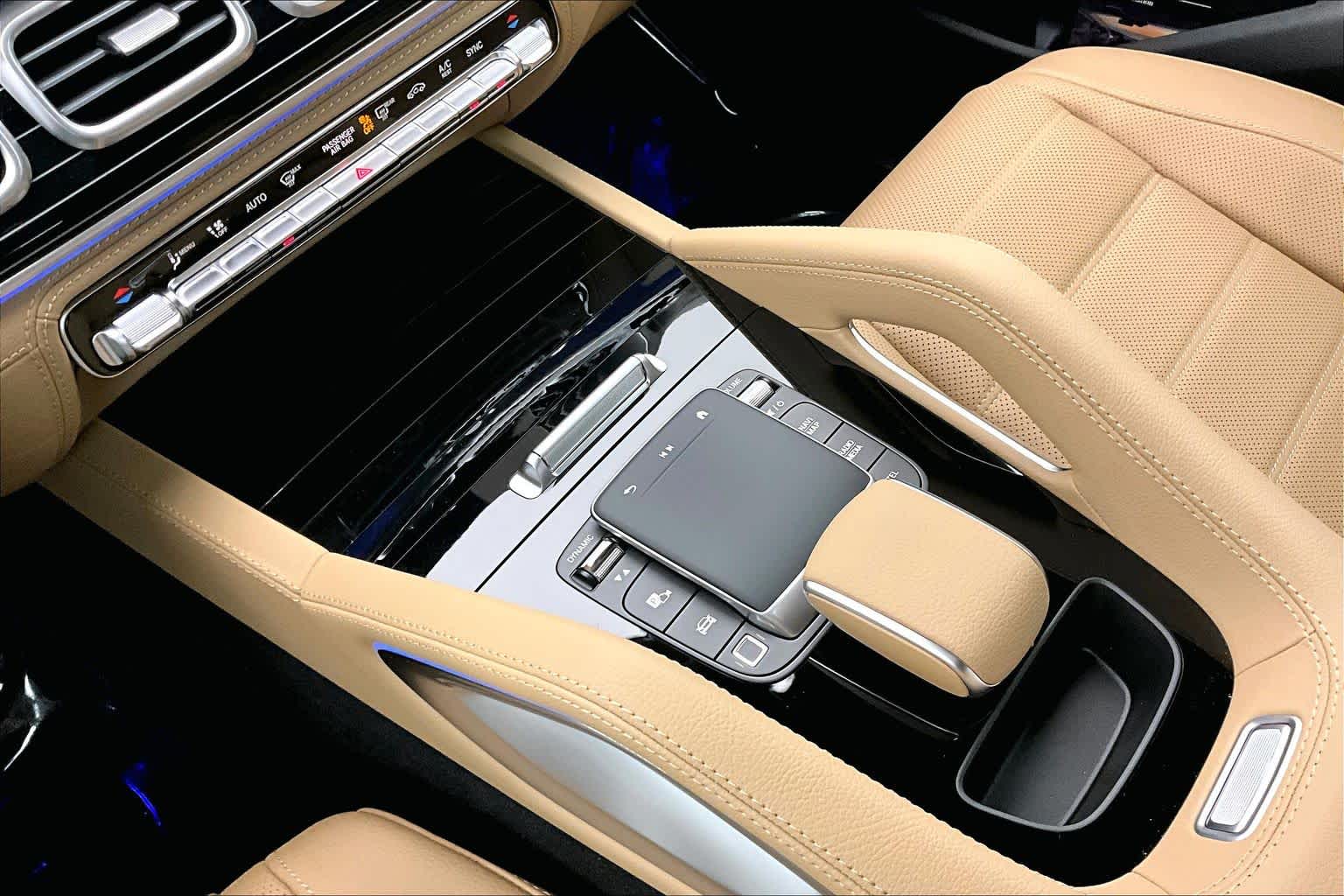 Thumbnail: 2026 Mercedes-Benz GLE - 17