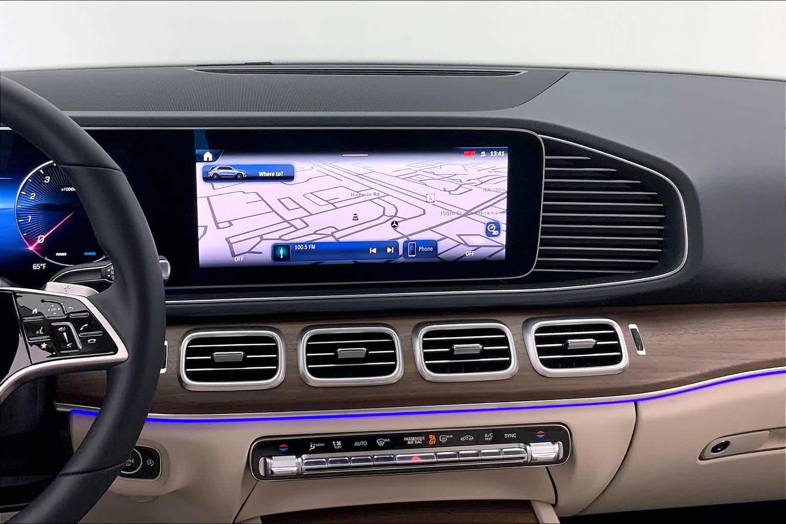 Thumbnail: 2025 Mercedes-Benz GLE - 16