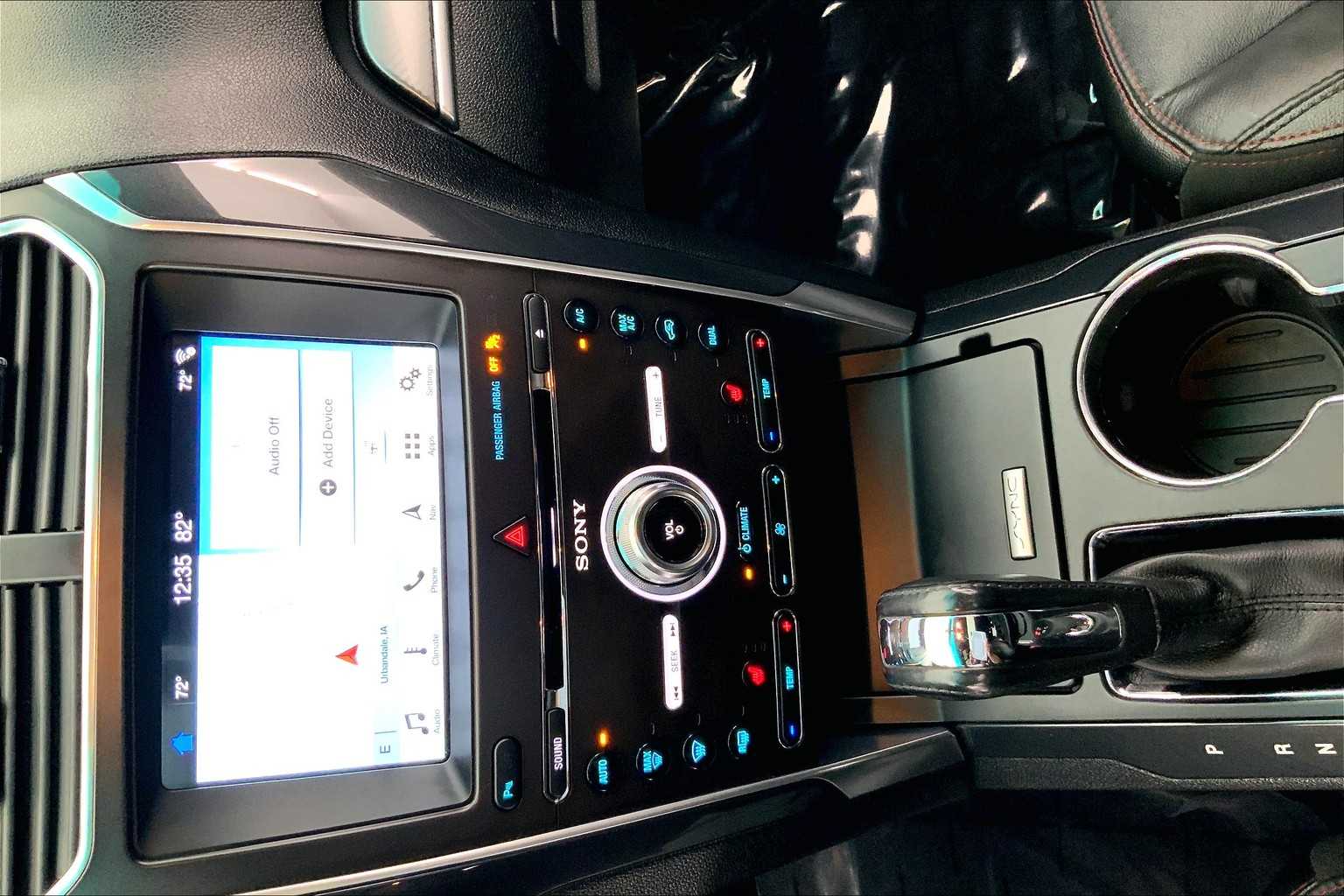 Thumbnail: 2017 Ford Explorer - 27