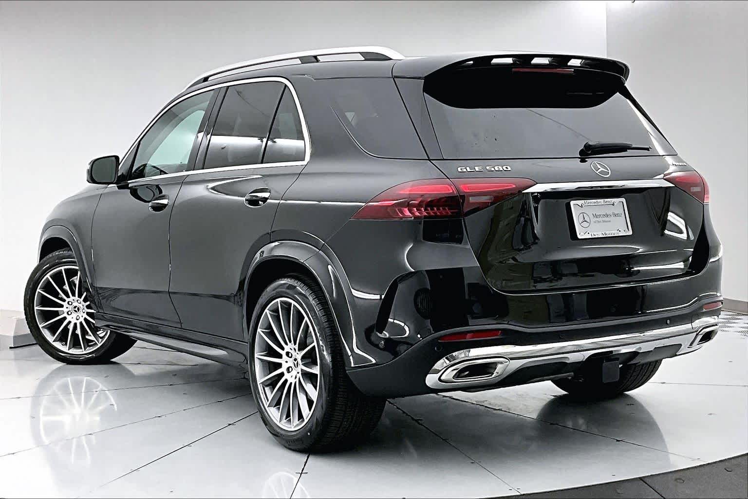 Thumbnail: 2026 Mercedes-Benz GLE - 4