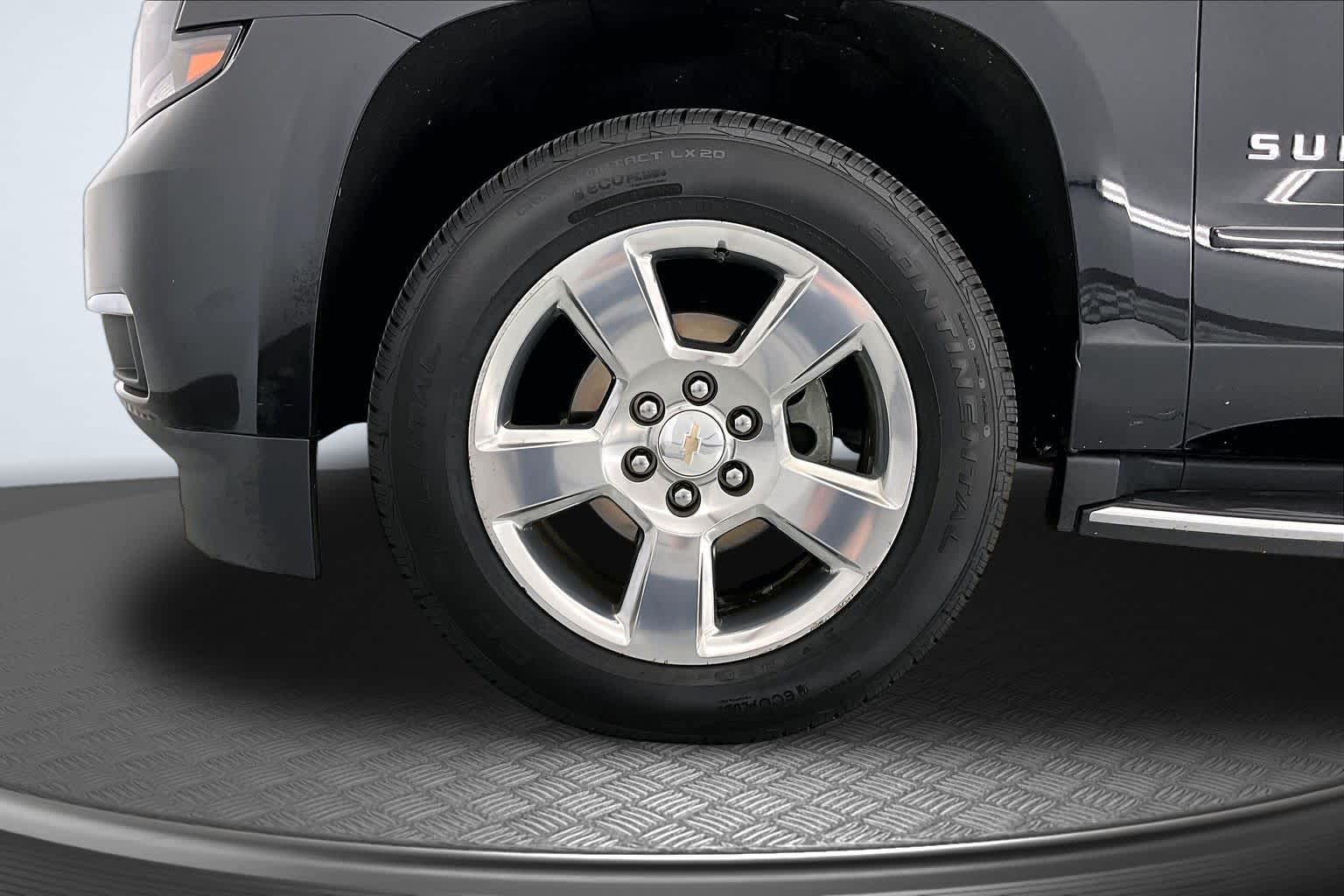 Thumbnail: 2019 Chevrolet Suburban - 7