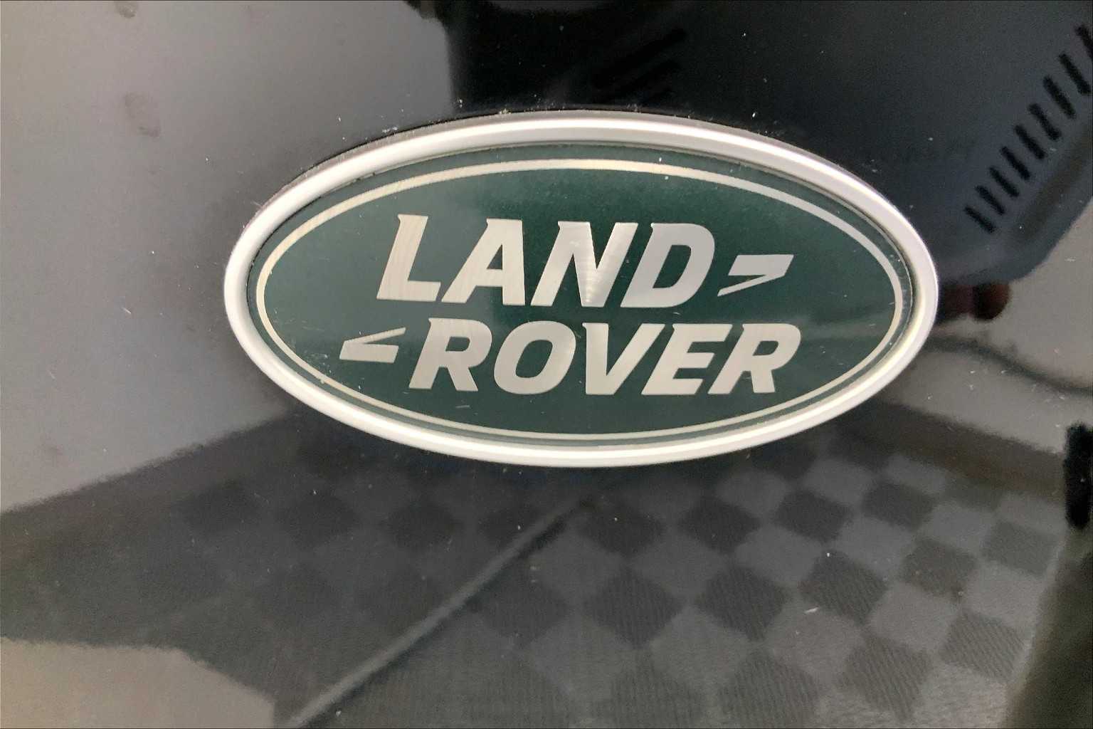 Thumbnail: 2017 Land Rover Range Rover - 7