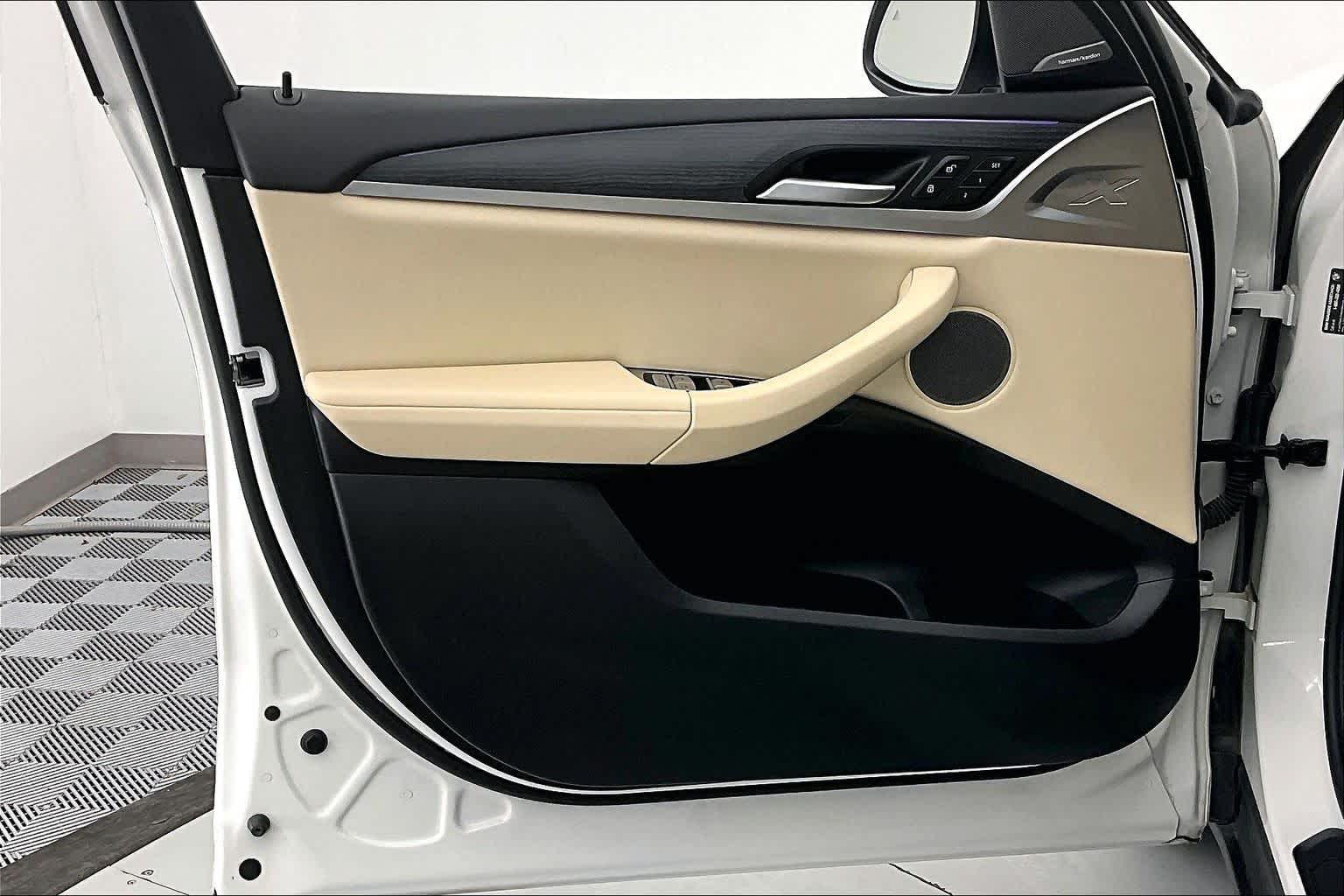 Thumbnail: 2024 BMW X3 - 23