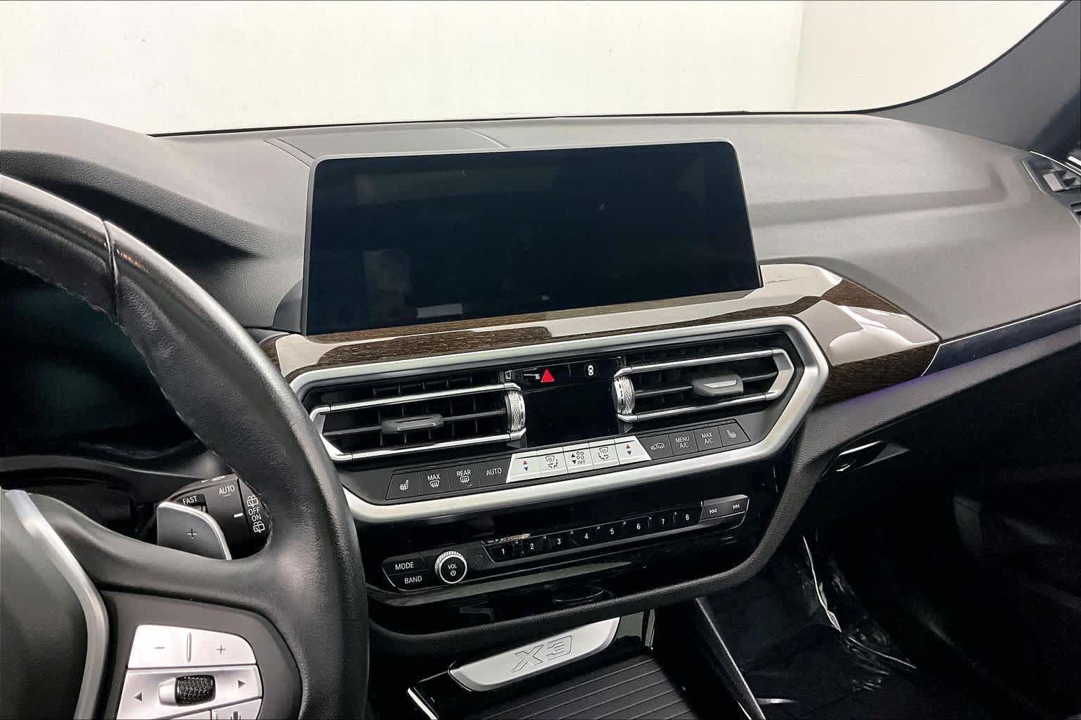 Thumbnail: 2023 BMW X3 - 15