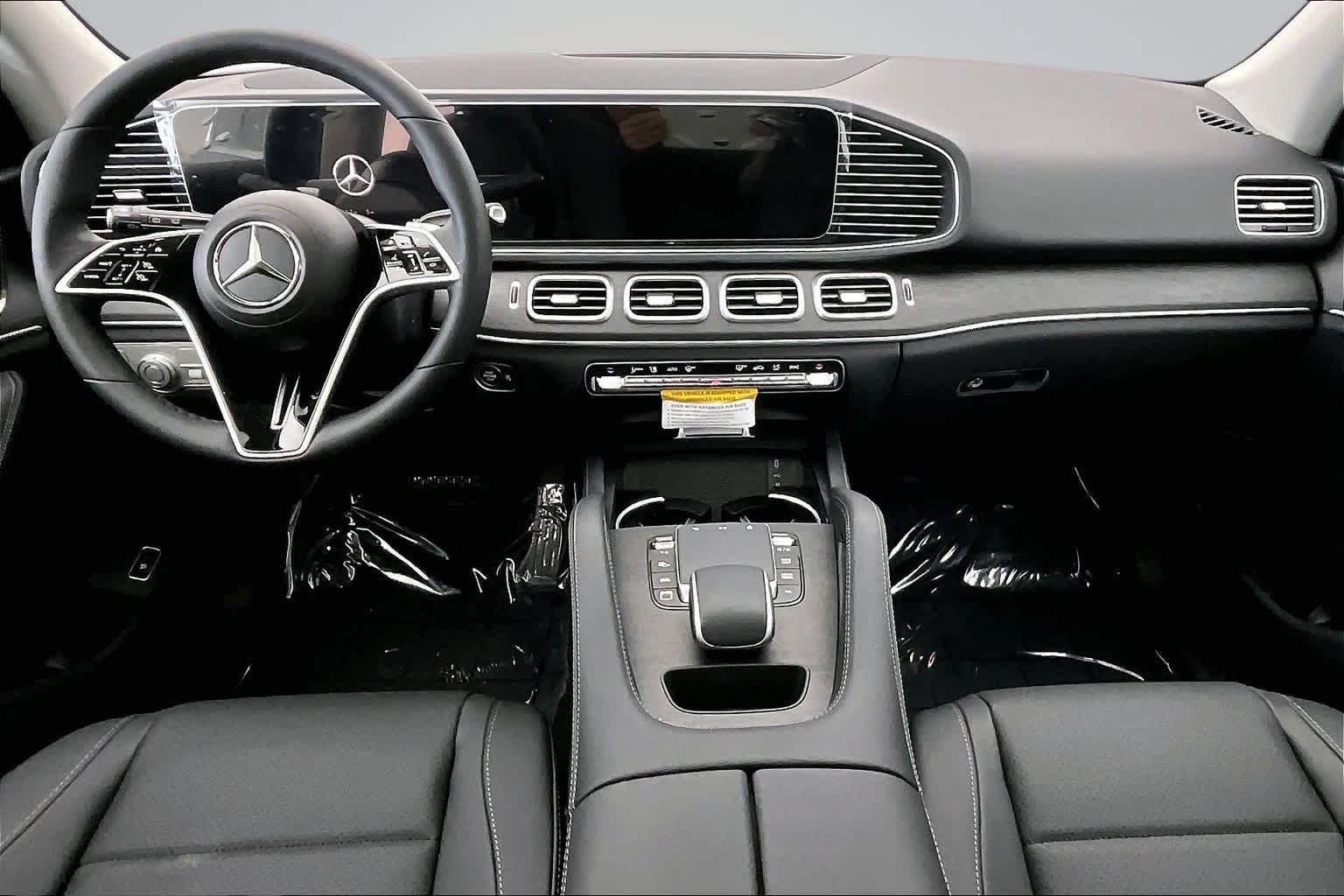 Thumbnail: 2026 Mercedes-Benz GLE - 10