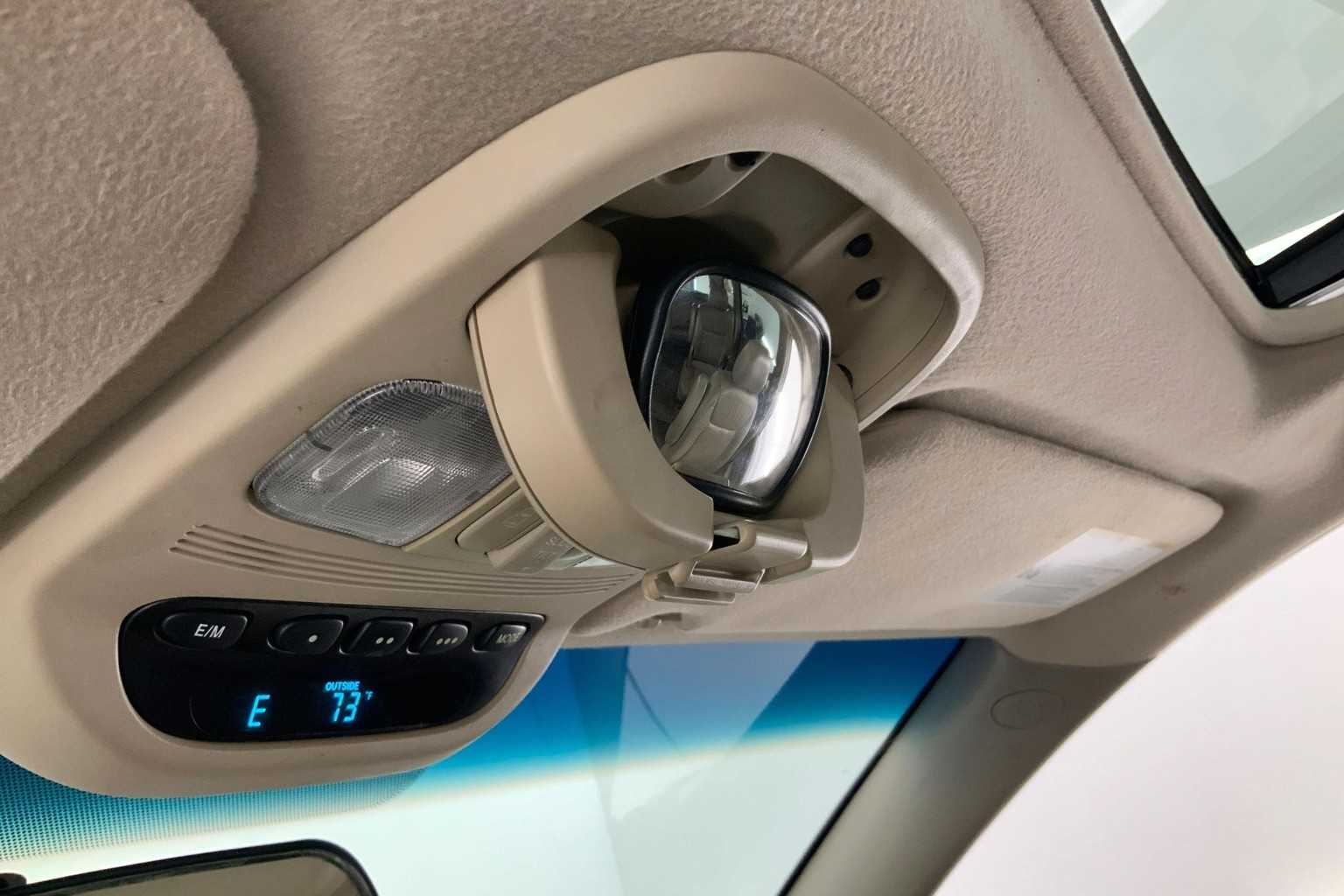 Thumbnail: 2006 Toyota Sienna - 27