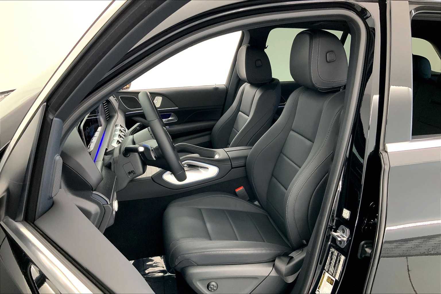 Thumbnail: 2025 Mercedes-Benz GLE - 11