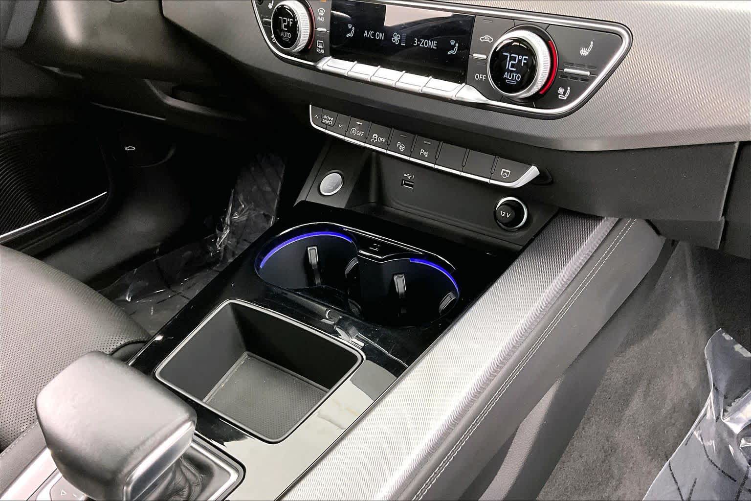 Thumbnail: 2022 Audi A4 - 27