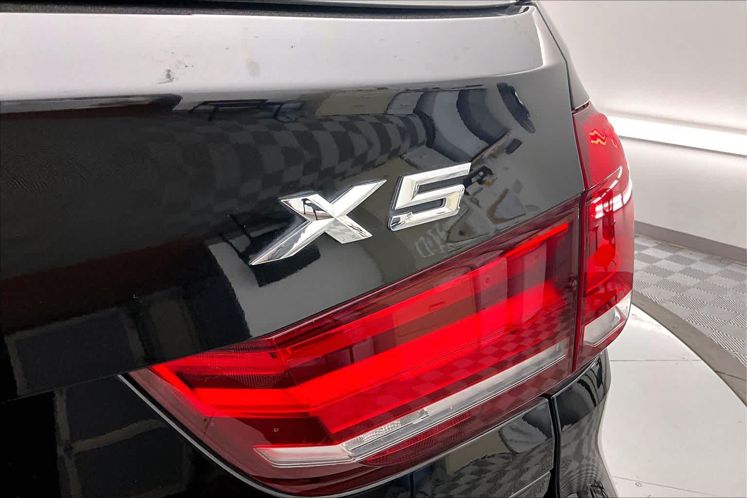 Thumbnail: 2015 BMW X5 - 7