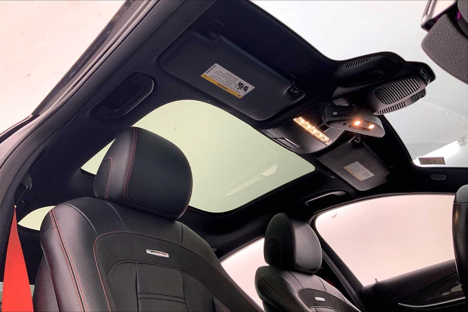 Thumbnail: 2022 Mercedes-Benz E-Class - 21