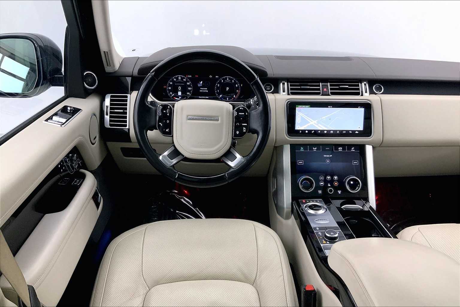 Thumbnail: 2018 Land Rover Range Rover - 15