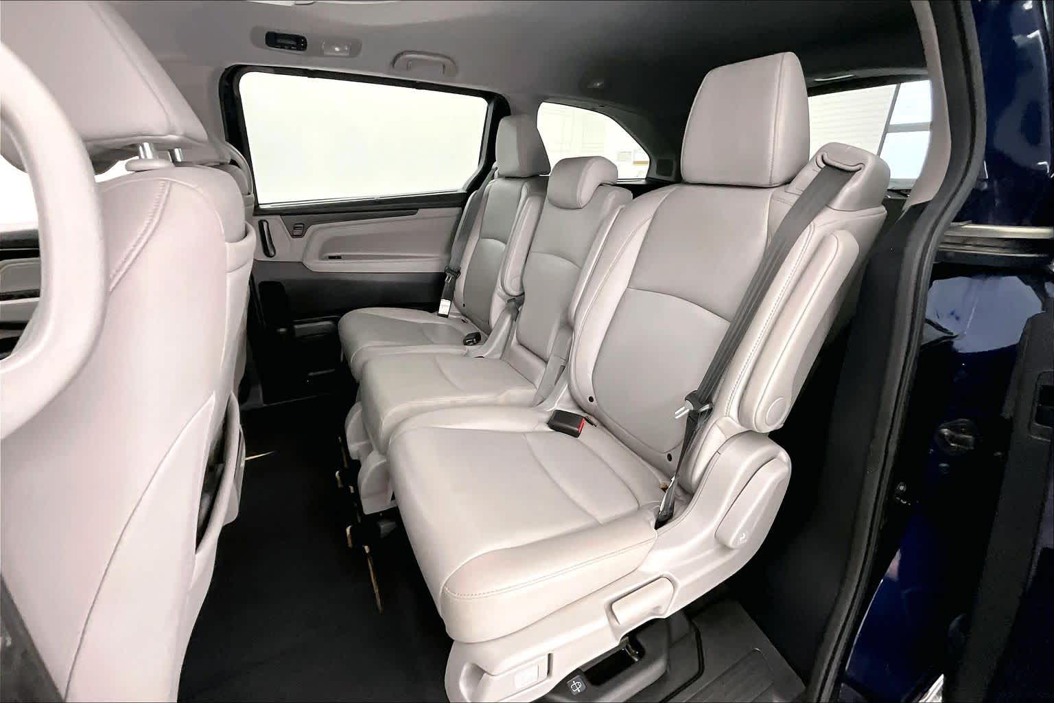 Thumbnail: 2019 Honda Odyssey - 12