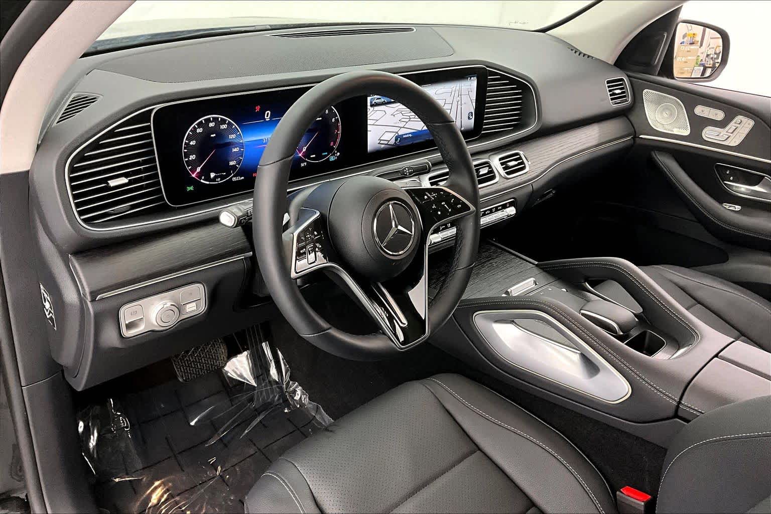 Thumbnail: 2026 Mercedes-Benz GLE - 2