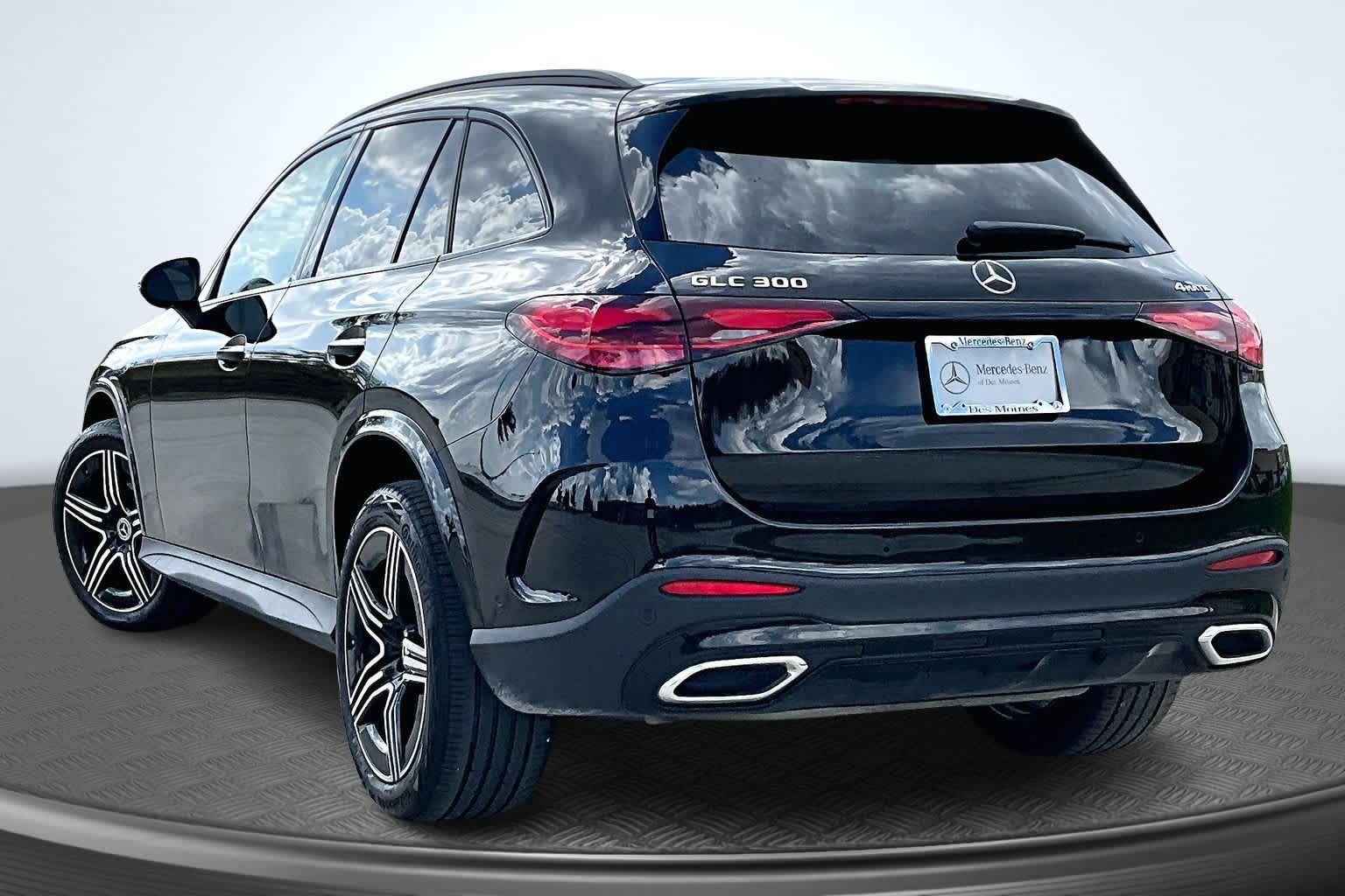Thumbnail: 2026 Mercedes-Benz GLC - 4