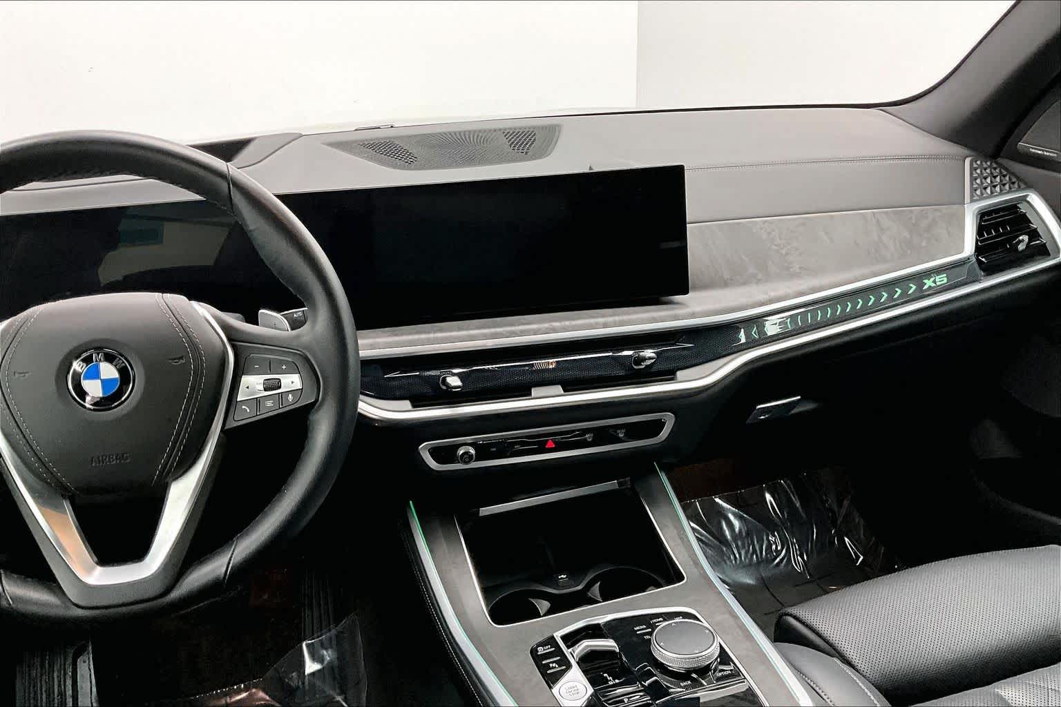 Thumbnail: 2024 BMW X5 - 16